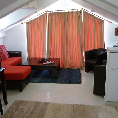 Attic Flat "Tsoukalas Group" Закінф Екстер'єр фото